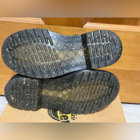 DR. MARTENS Girls 1460 Glitter Star Lace Up Boots Fashion (Little Big Kid) 13 - Picture 12 of 13